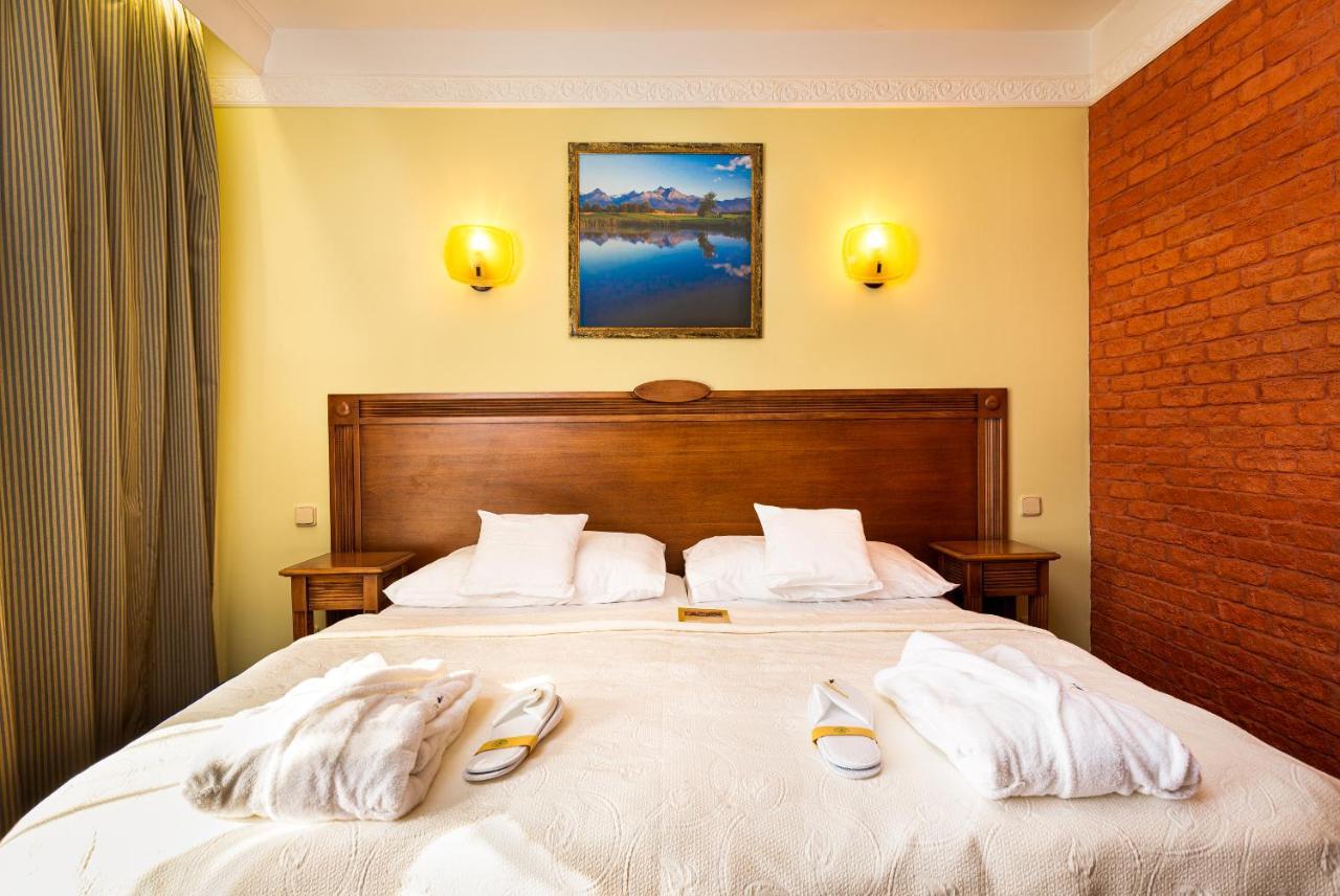 Hotel International Vel'ka Lomnica Eksteriør billede